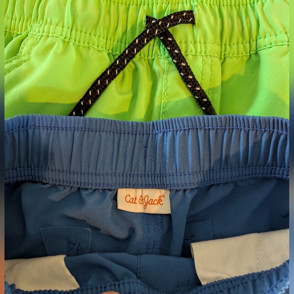 Boys Size 6/7 Shorts - Picture 3 of 5
